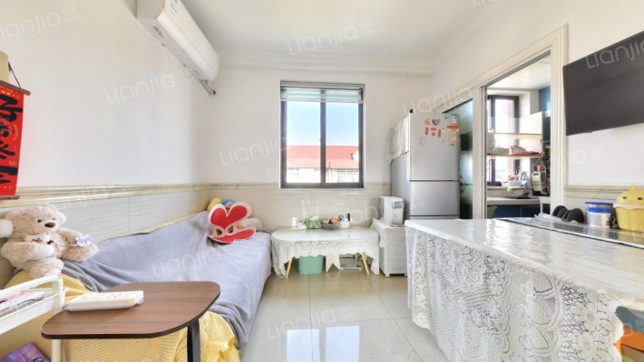 教苑新村二手房实景图