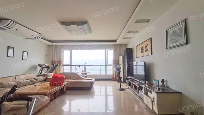 世纪大厦二手房实景图