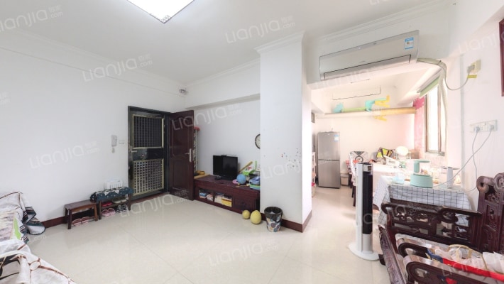 金影花园二手房实景图