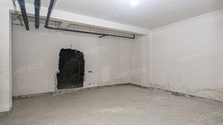 露香苑二手房实景图