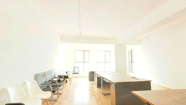 银座大厦二手房实景图