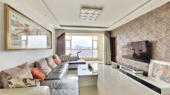 新发翡翠花溪二手房实景图