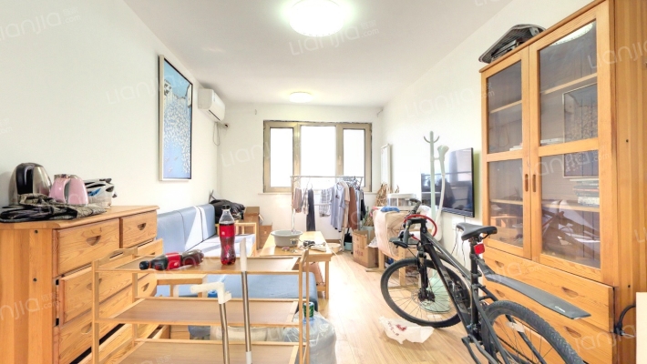 四季怡园北区二手房实景图