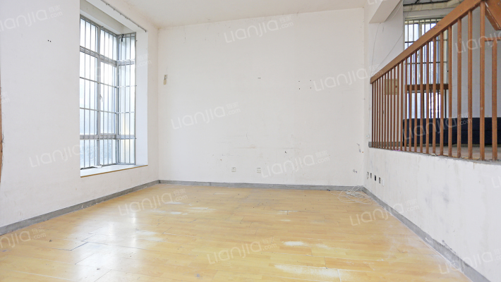 嘉城桃花岛(别墅)二手房实景图