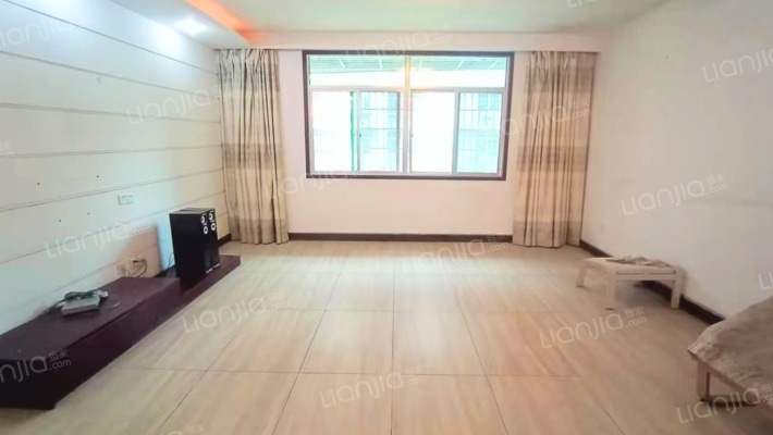 市就业局宿舍二手房实景图