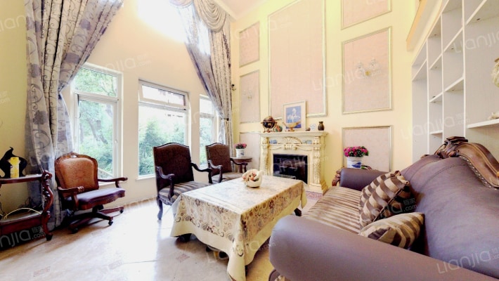 保利海上五月花(别墅)二手房实景图