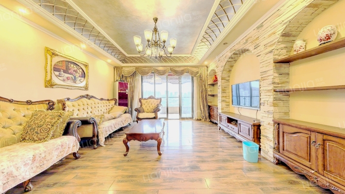 心怡紫晶城二手房实景图