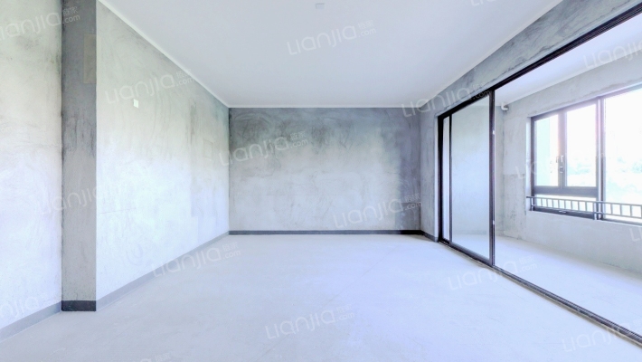 鲁能泰山7号三街区二手房实景图