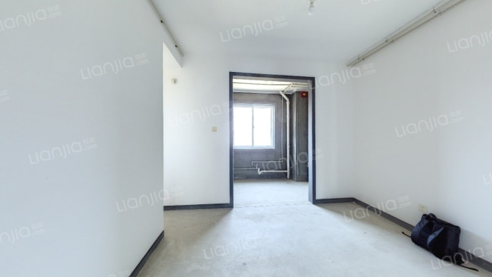 中国铁建原香颂二手房实景图