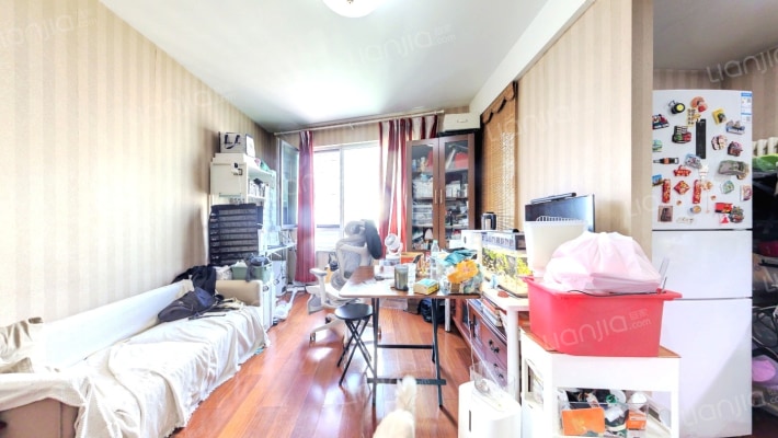 中湾国际二手房实景图