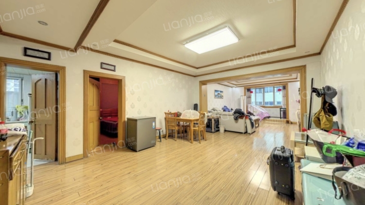 三鑫大厦二手房实景图