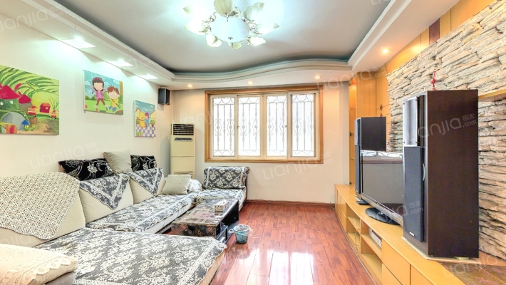 金湾花园二手房实景图