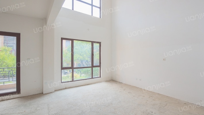 高德庄园二手房实景图