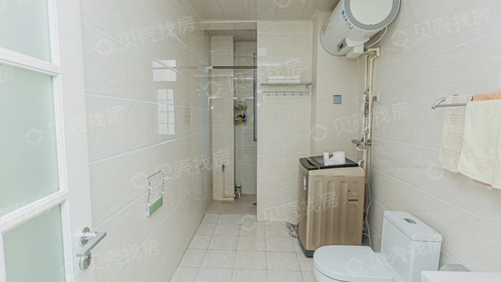 富兴嘉城B区 国际三室 精装 全明户型-卫生间