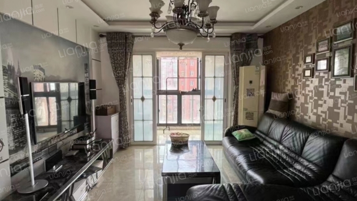 海尚名都二手房实景图