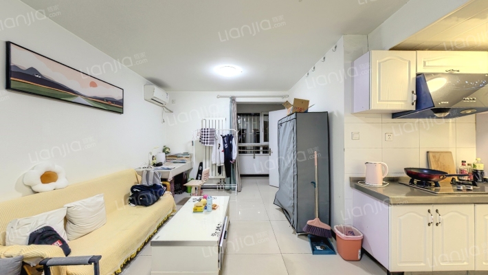 佟馨家园A区二手房实景图