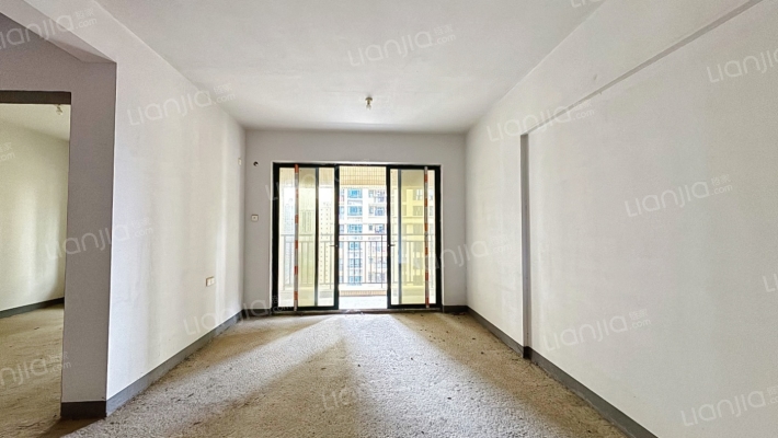 中澳滨河湾一二三期二手房实景图