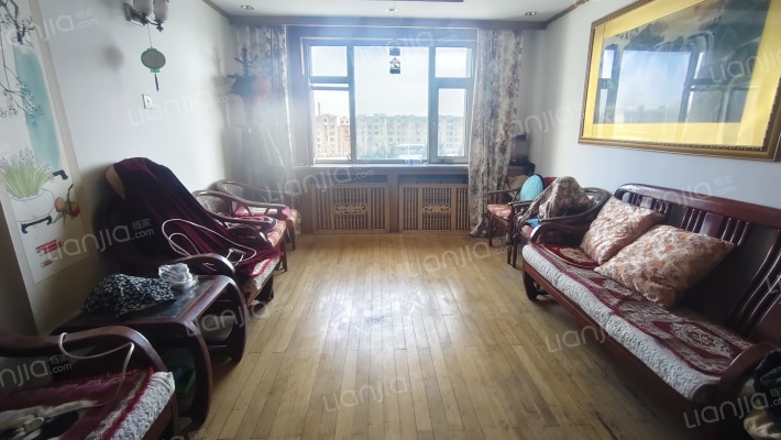 档案局宿舍二手房实景图