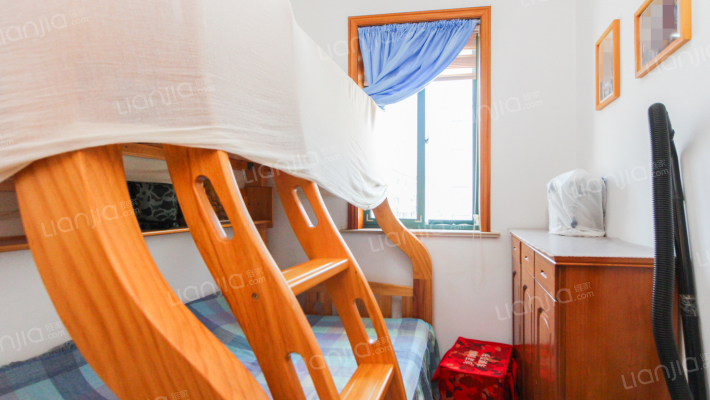 东三小区二手房实景图