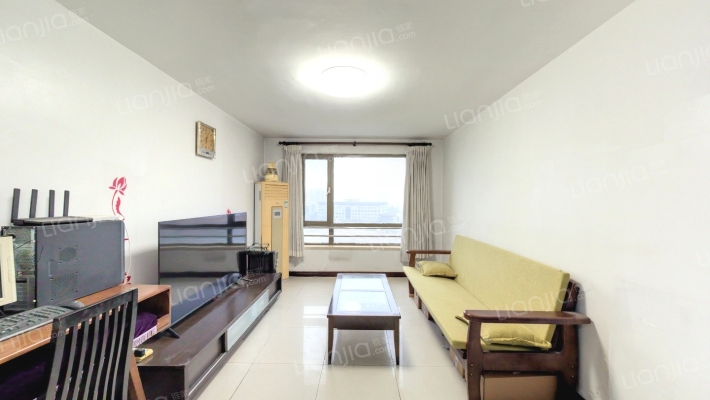 东一时区二手房实景图