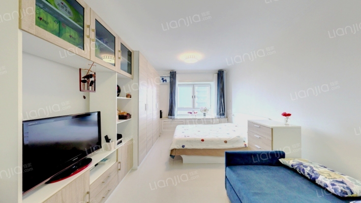 蔚雲府二手房实景图