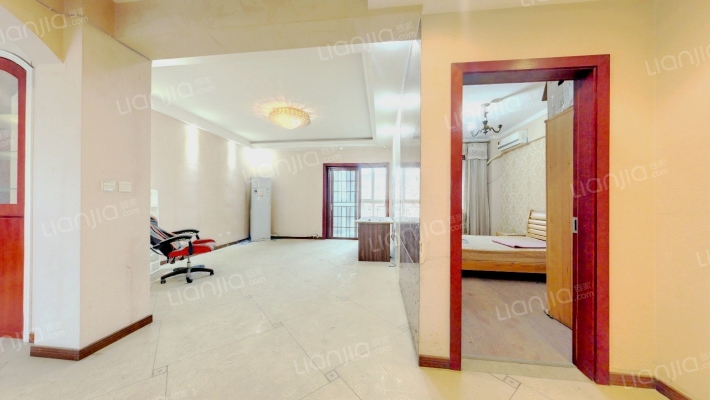 鸿运星城二手房实景图