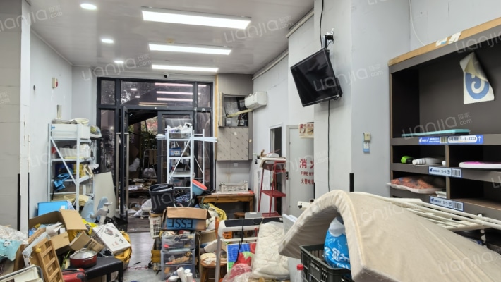 蝶缘路二手房实景图