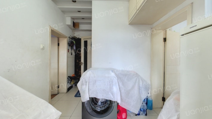 新外大街甲12号院二手房实景图