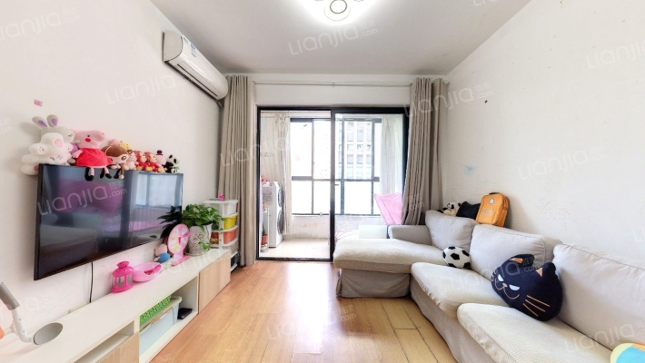 隆鑫九熙三期二手房实景图