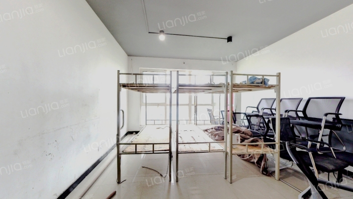 加新沁园二手房实景图