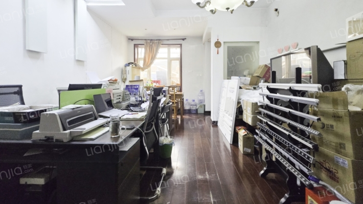 万科新城凌波苑二手房实景图