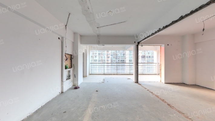 君临天华A组团二手房实景图