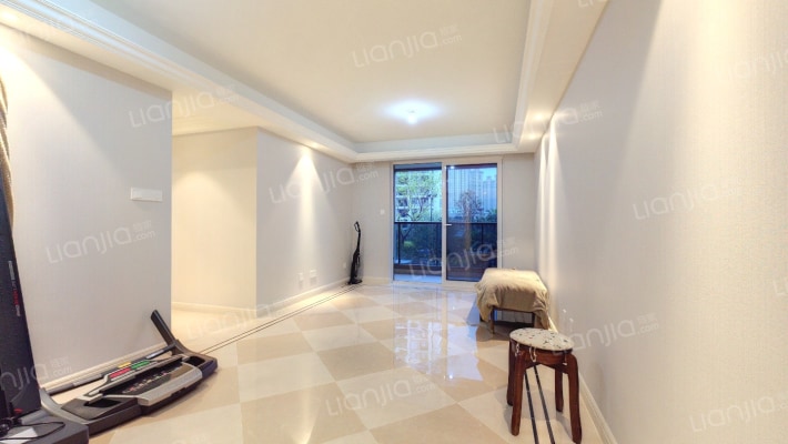 悦潮府二手房实景图