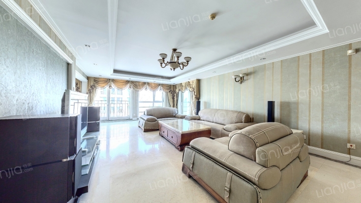 光彩国际公寓二手房实景图