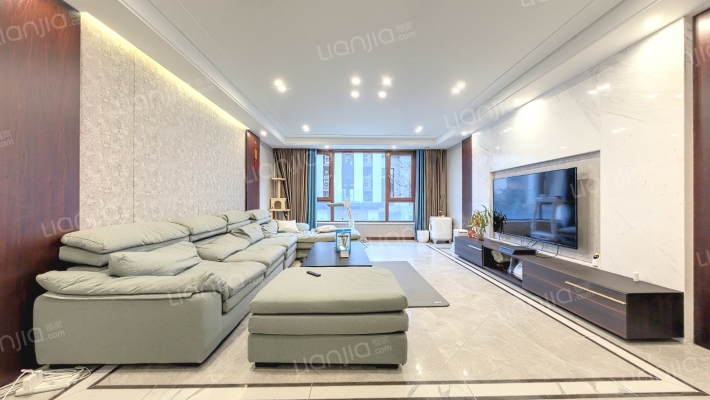 世华龙樾四期二手房实景图