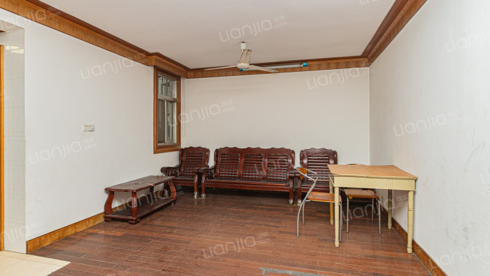 教工新邨二手房实景图