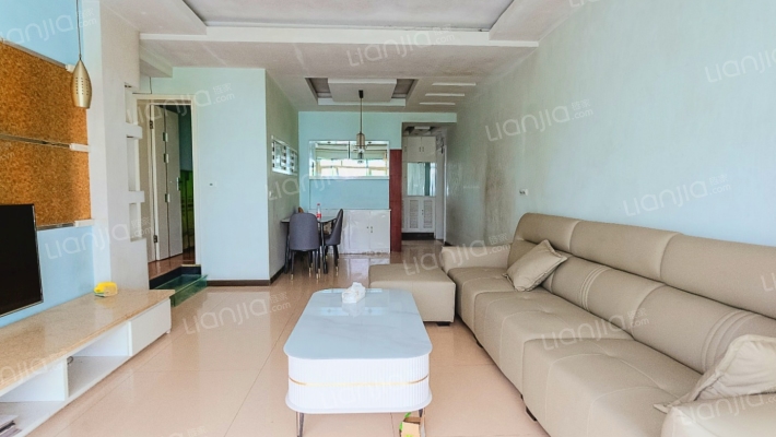 东方之骄二手房实景图