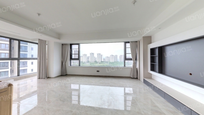 保利时区二手房实景图