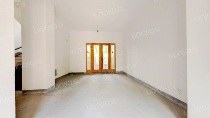 佘山高尔夫郡二手房实景图