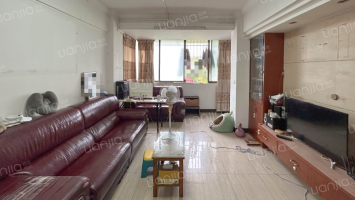 跃进路小区二手房实景图