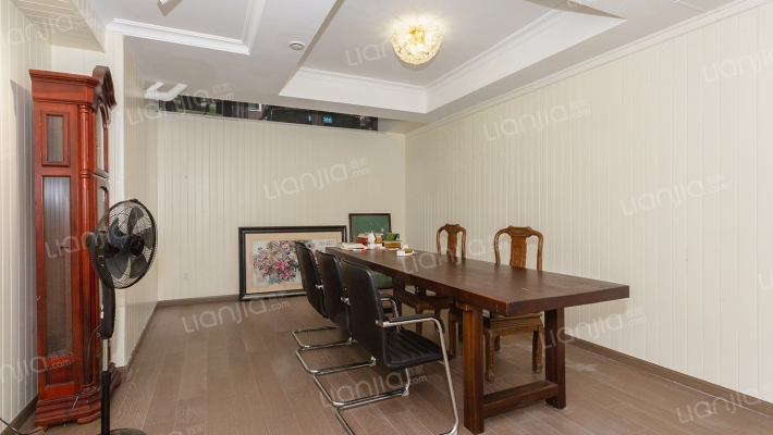 尼德兰北岸二手房实景图