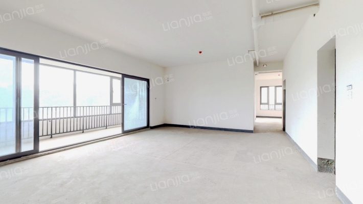 金辉中央铭著B区二手房实景图