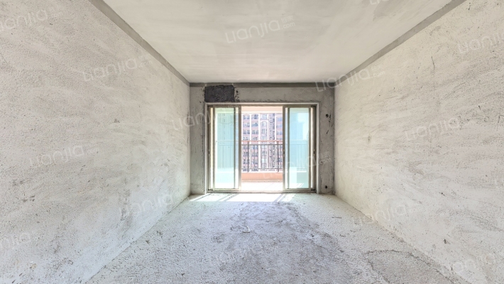 汇港威华雅苑二手房实景图