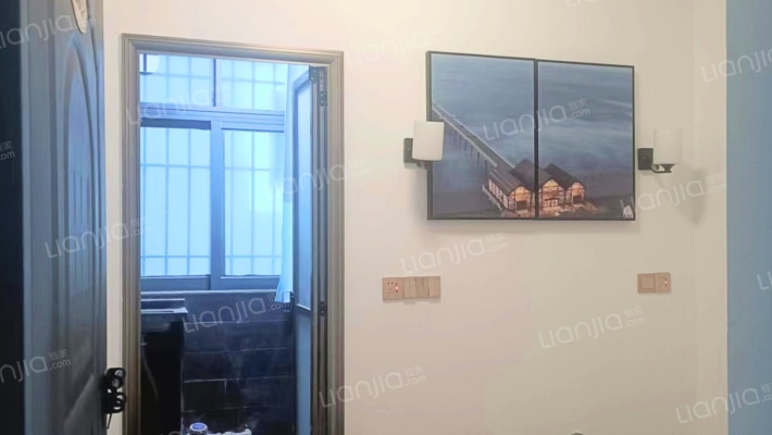 东利村二手房实景图