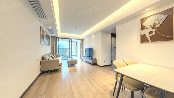 重庆天地万科翡翠云阶二手房实景图