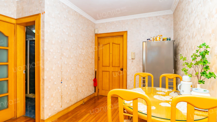 邮政曲阳大楼二手房实景图