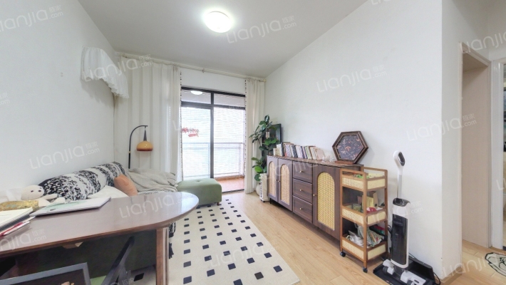 和信孔雀天成二手房实景图