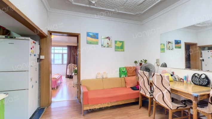 凤凰西街269至275号二手房实景图