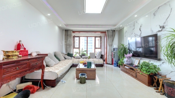 海尔云世界天玺二手房实景图