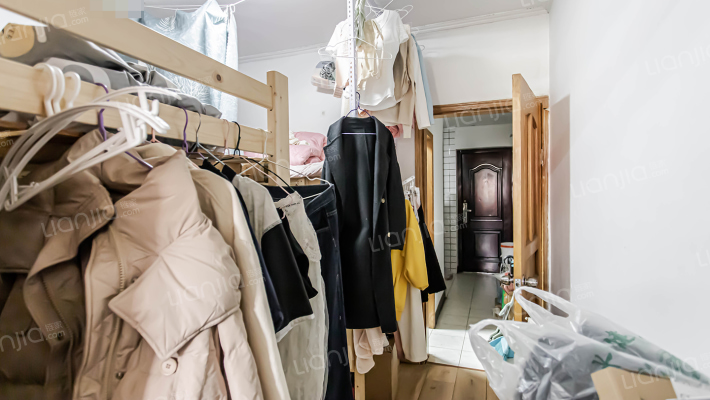 中山北路3904弄二手房实景图